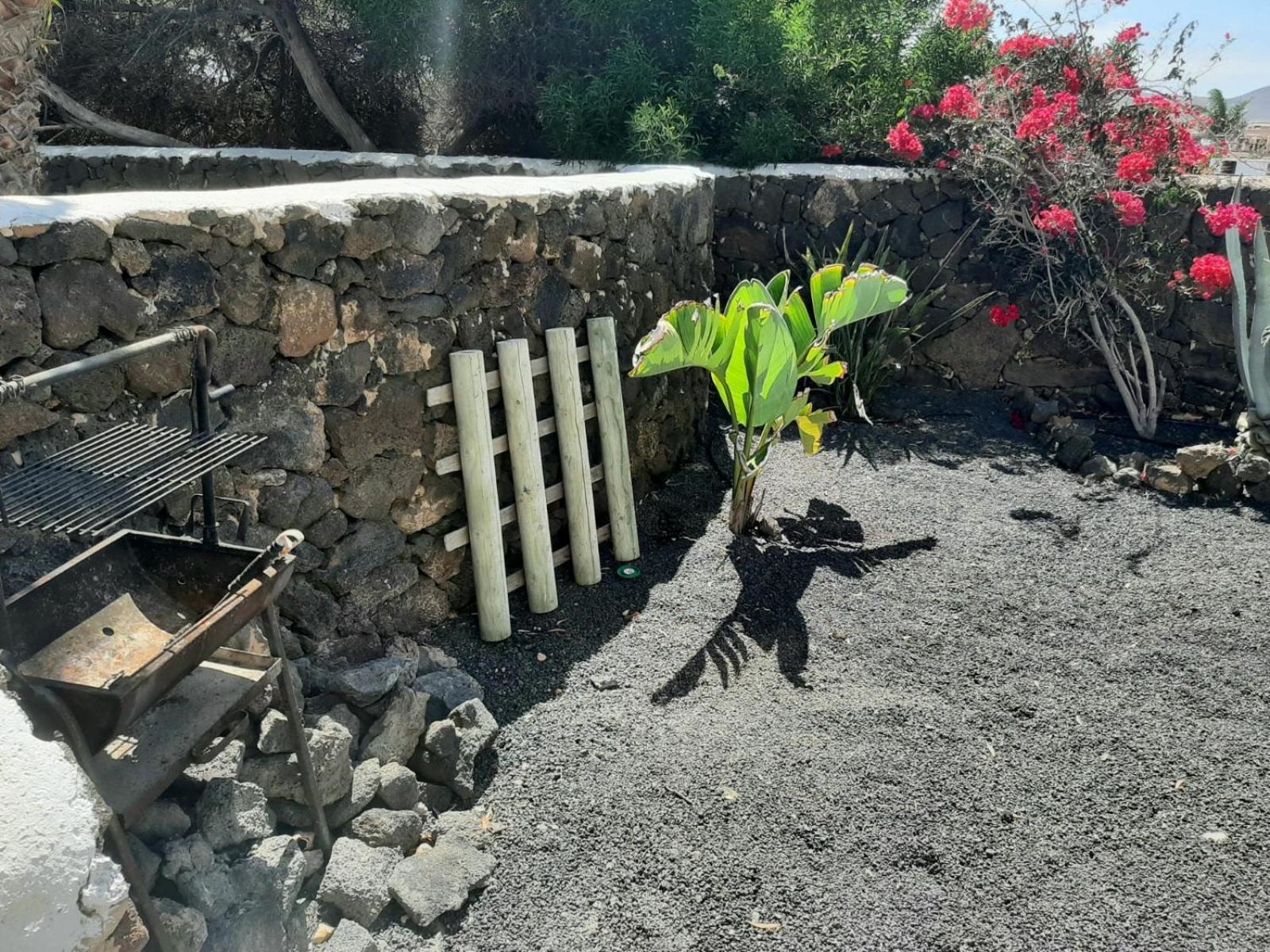 Casa Brujas Lajares Villa ภายนอก รูปภาพ